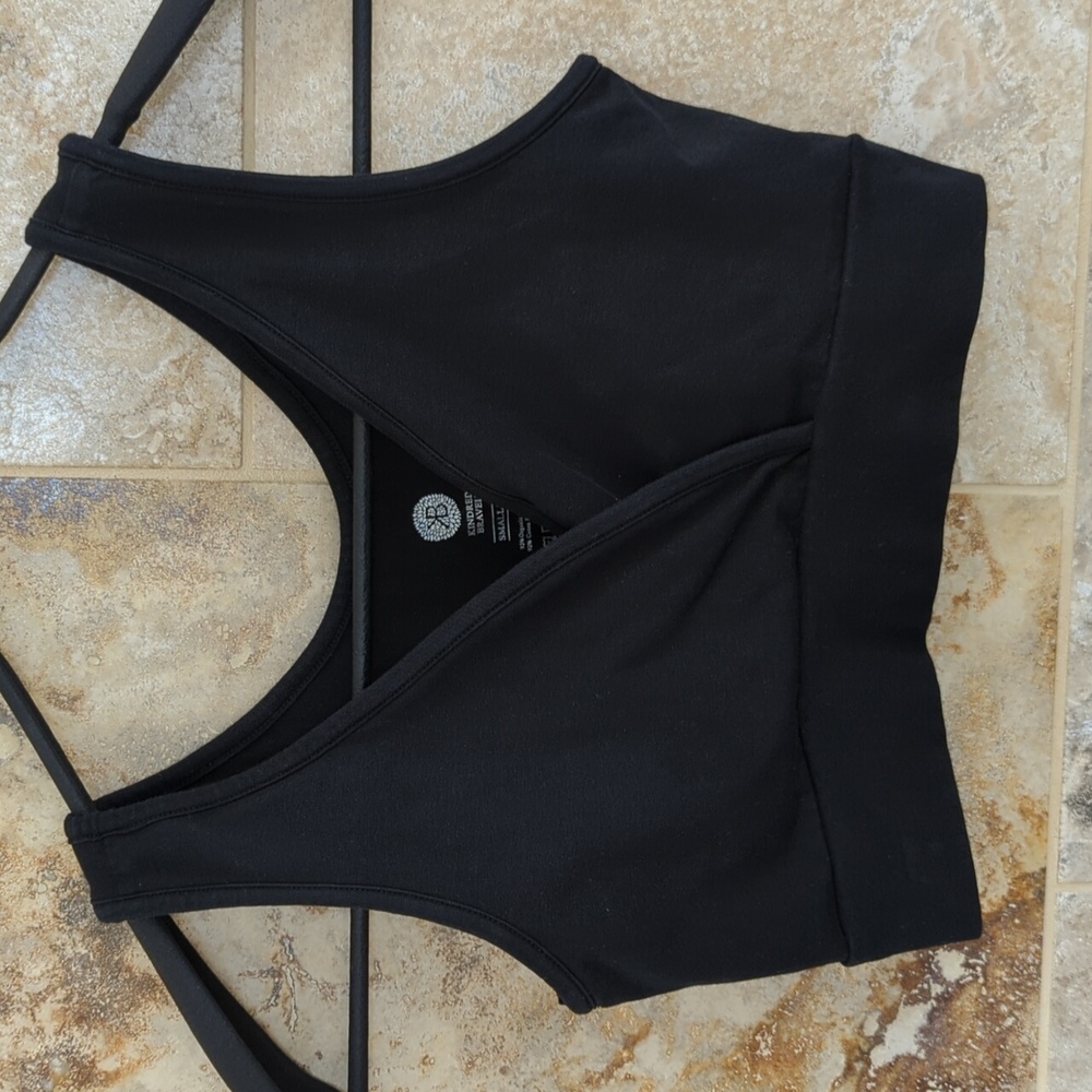 Small Black Kindred Bravely Nursing Bra Breastfeeding Pumping Mama Baby